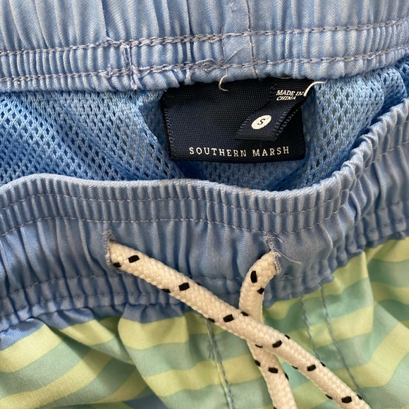 Men’s Swim Trunks - Picture 3 of 3